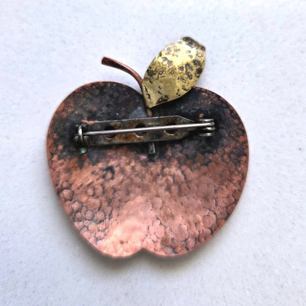 VTG Hammered Copper Apple Brooch Brass Leaf Handcrafted Mixed Metal Pin 2in